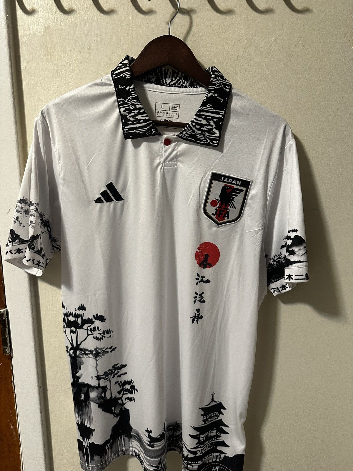 Adidas ADIDAS JAPAN CONCEPT FIFA 2026 QUALIFIERS LARGE Size US L / EU 52-54 / 3 - 1 Thumbnail