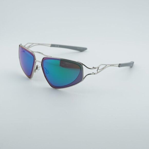 Nike NIKE VEIL EV24048 043 Sunglasses Silver Geometric Frame Size ONE SIZE - 8 Thumbnail