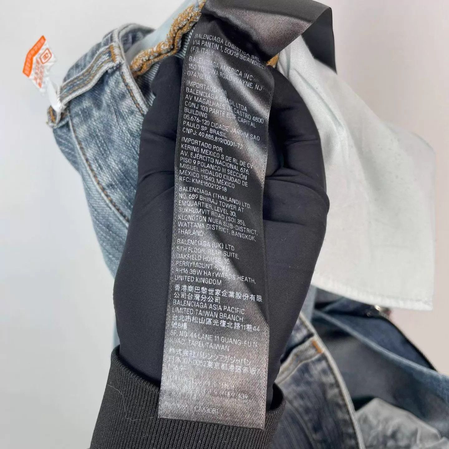 Balenciaga Balenciaga Totem Drawstring Oversize Denim Pants Size S Size US 29 - 2 Thumbnail