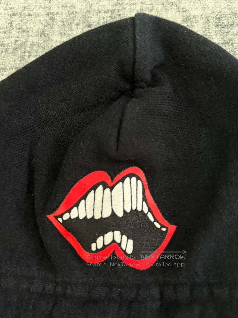 Chrome Hearts CHROME HEARTS Size S Hood, red lips, arms, Sanskrit Size US S / EU 44-46 / 1 - 7 Thumbnail