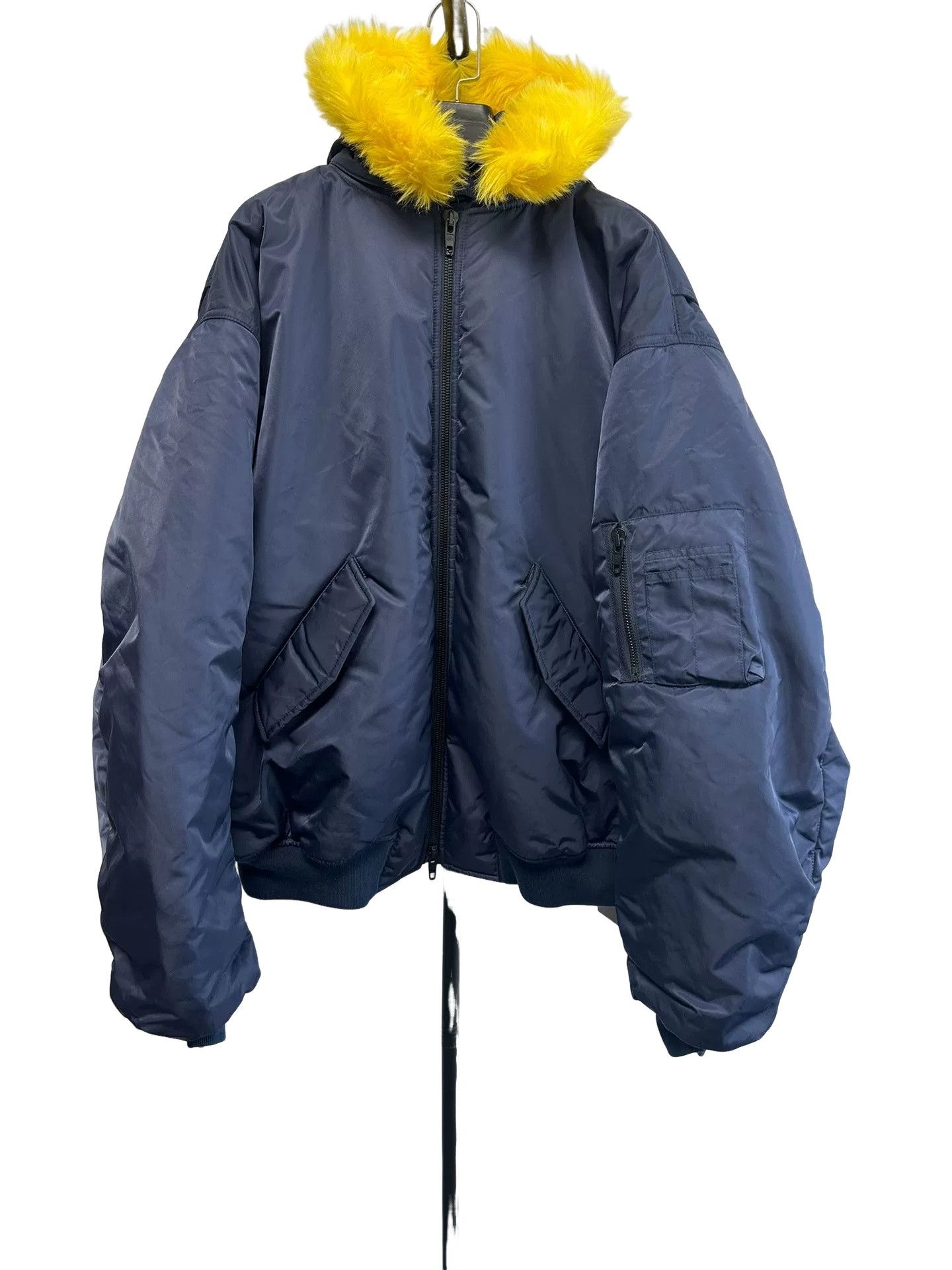 Balenciaga Balenciaga Faux Fur Hooded Bomber Jacket XS Size US XS / EU 42 / 0 - 1 Thumbnail