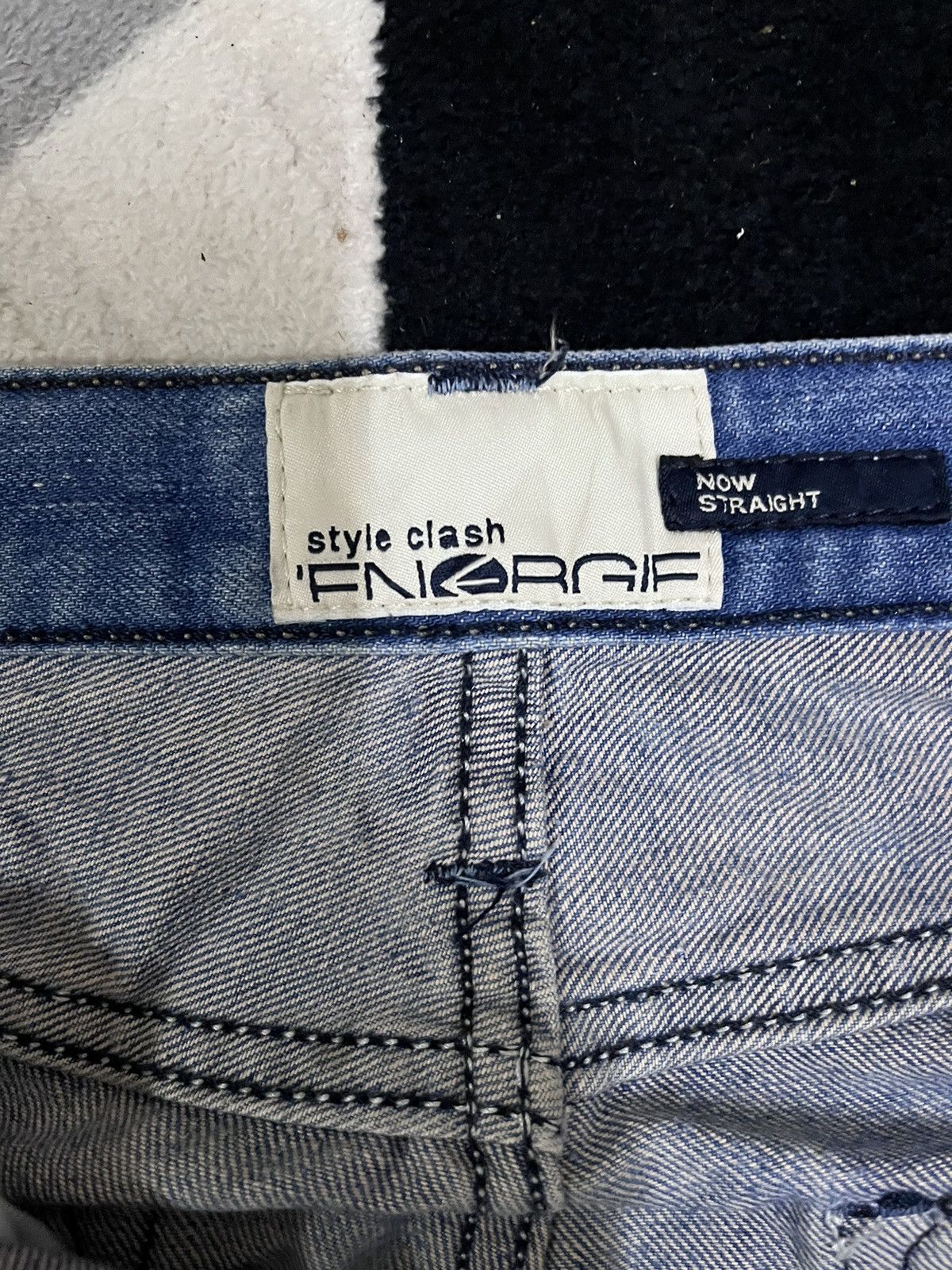 Energie Vintage Energie Button Fly Distressed Style Jeans Size US 29 - 11 Thumbnail