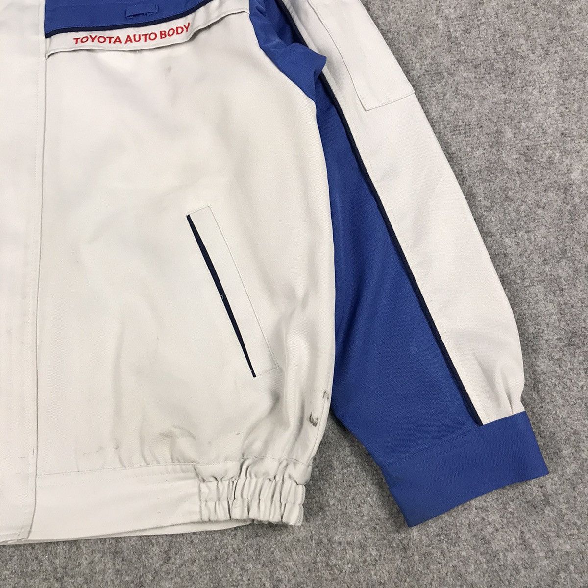 TOYOTA AUTO BODY UNIFORM ZIPPER JACKET