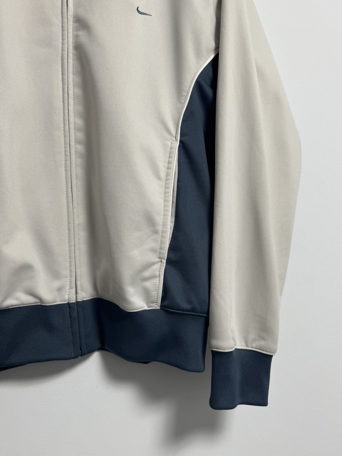 Vintage 🔥Vintage Nike track suit size M logo drill swoosh Size US M / EU 48-50 / 2 - 6 Thumbnail