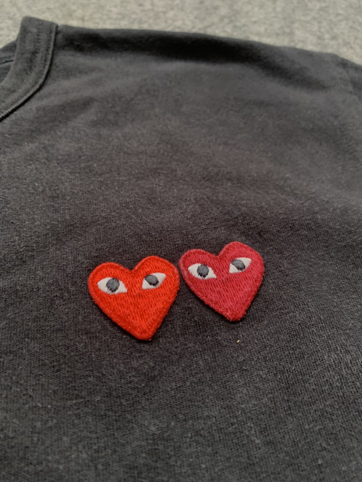 Comme des Garcons Play comme des garcons Size US M / EU 48-50 / 2 - 4 Thumbnail