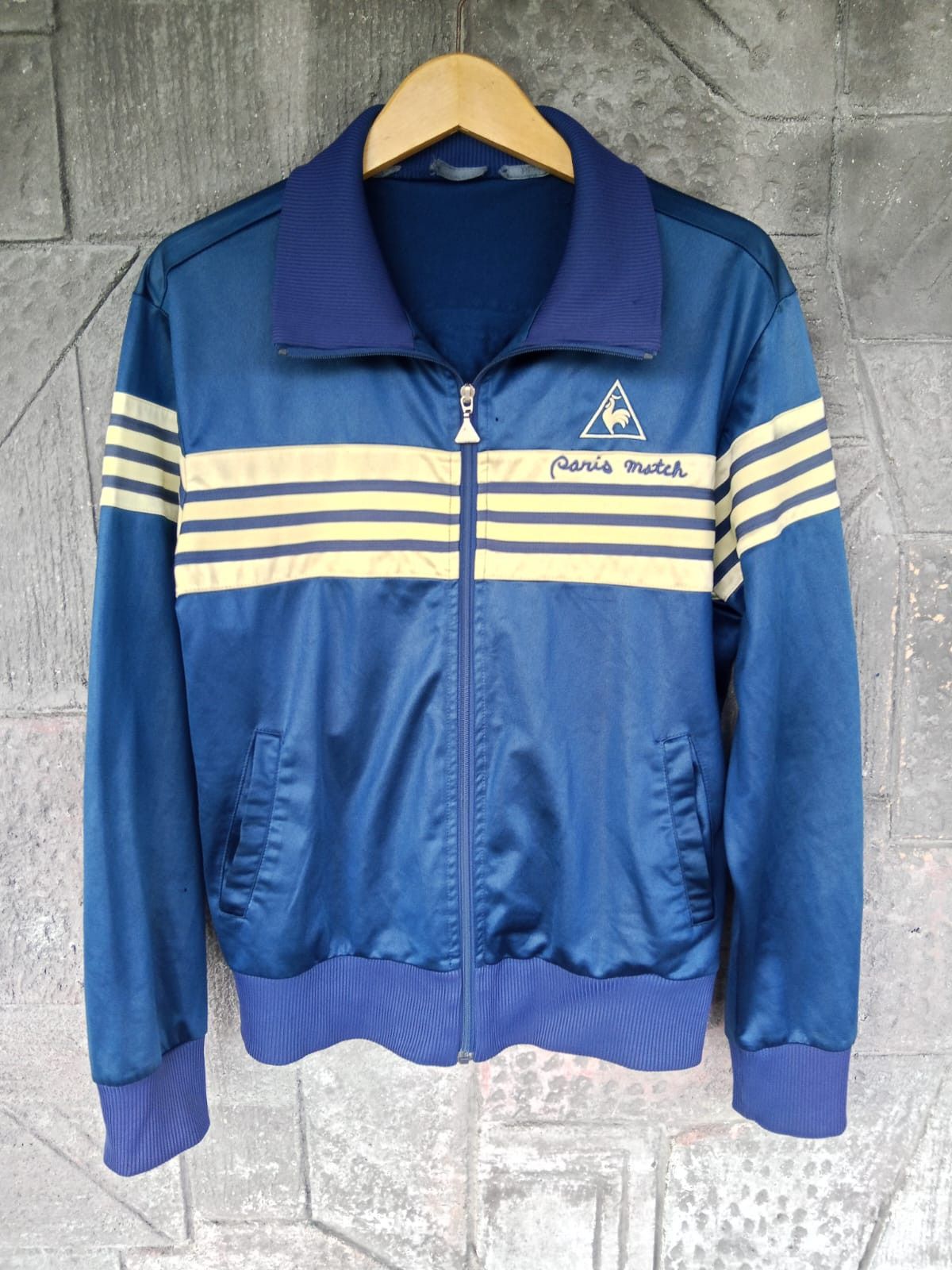 Vintage!! Le Coq Sportif deals Small Logo Puffer Zipper Jacket