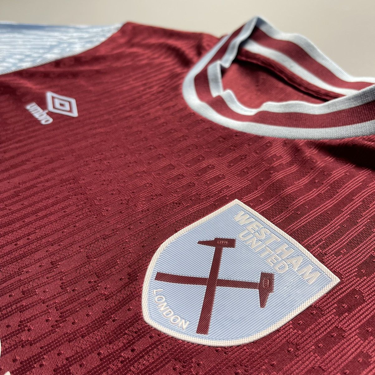 Vintage WEST HAM UNITED UMBRO 2024/2025 SOCCER HOME JERSEY #14 KUDUS Size US S / EU 44-46 / 1 - 5 Thumbnail