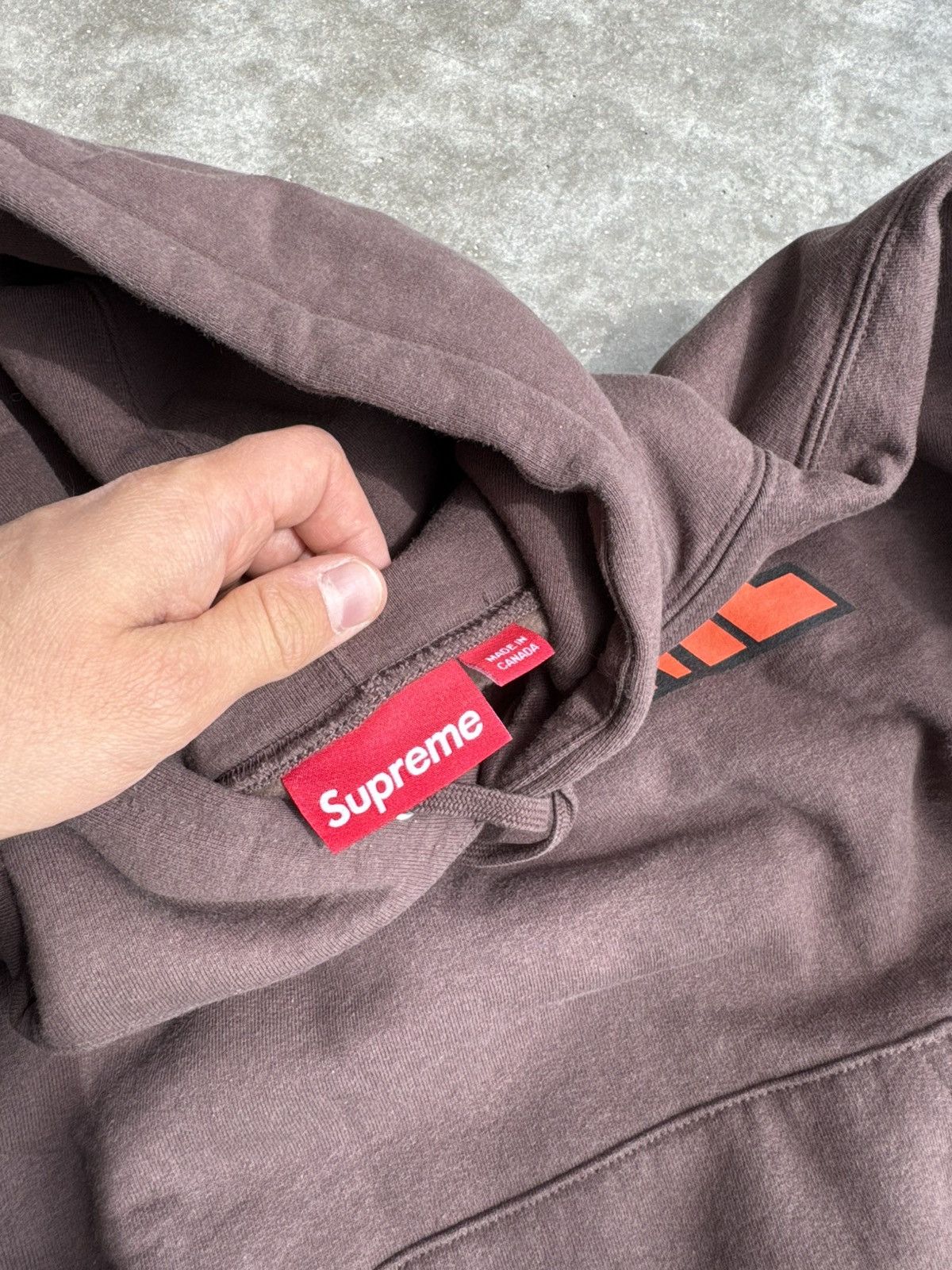 Supreme Supreme gradient logo hoodie streetwear sneakers hype rare Size US S / EU 44-46 / 1 - 3 Thumbnail