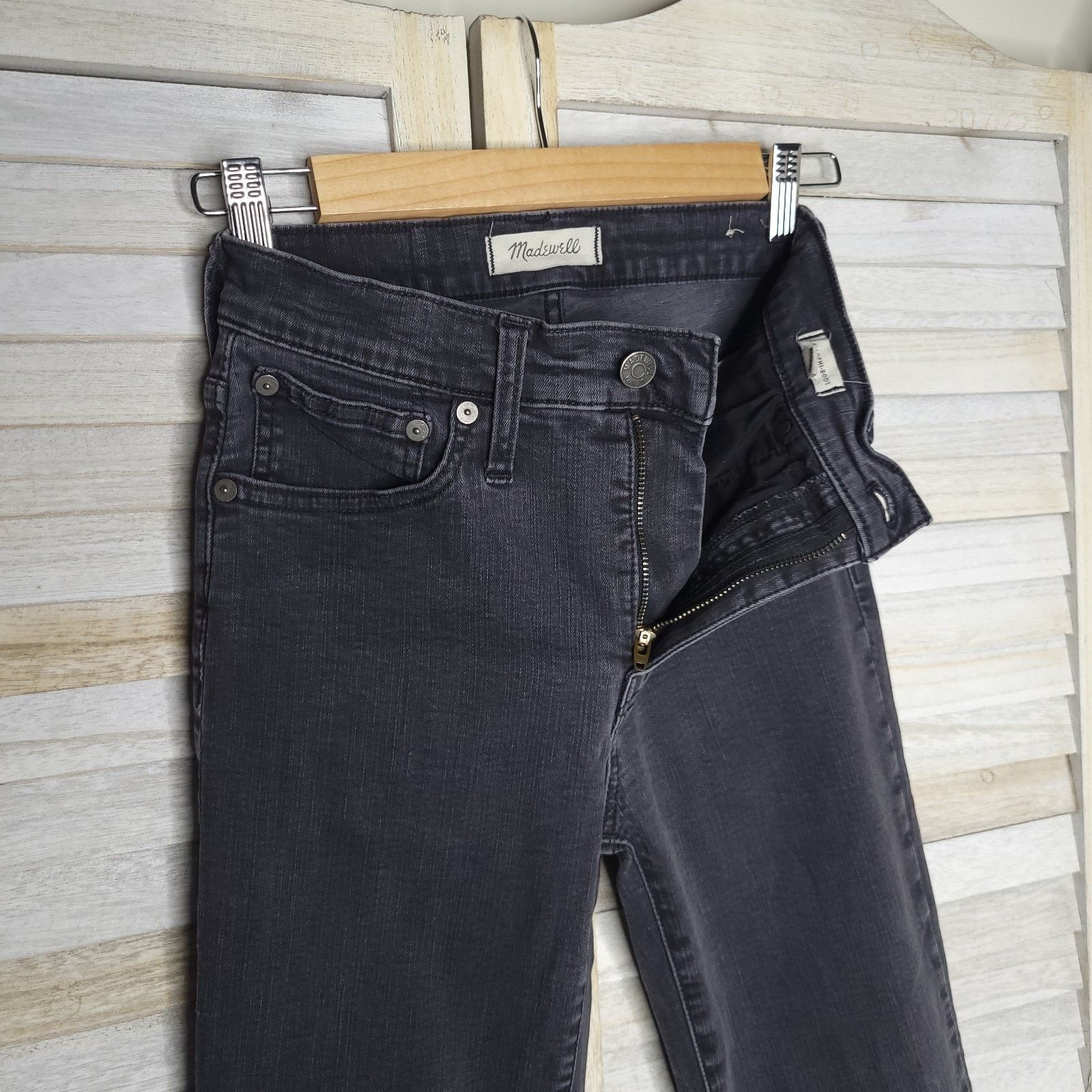 Madewell Madewell Cali Demi Boot High Rise Raw Hems Jeans Size 25T Size 26" / US 2 / IT 38 - 6 Thumbnail