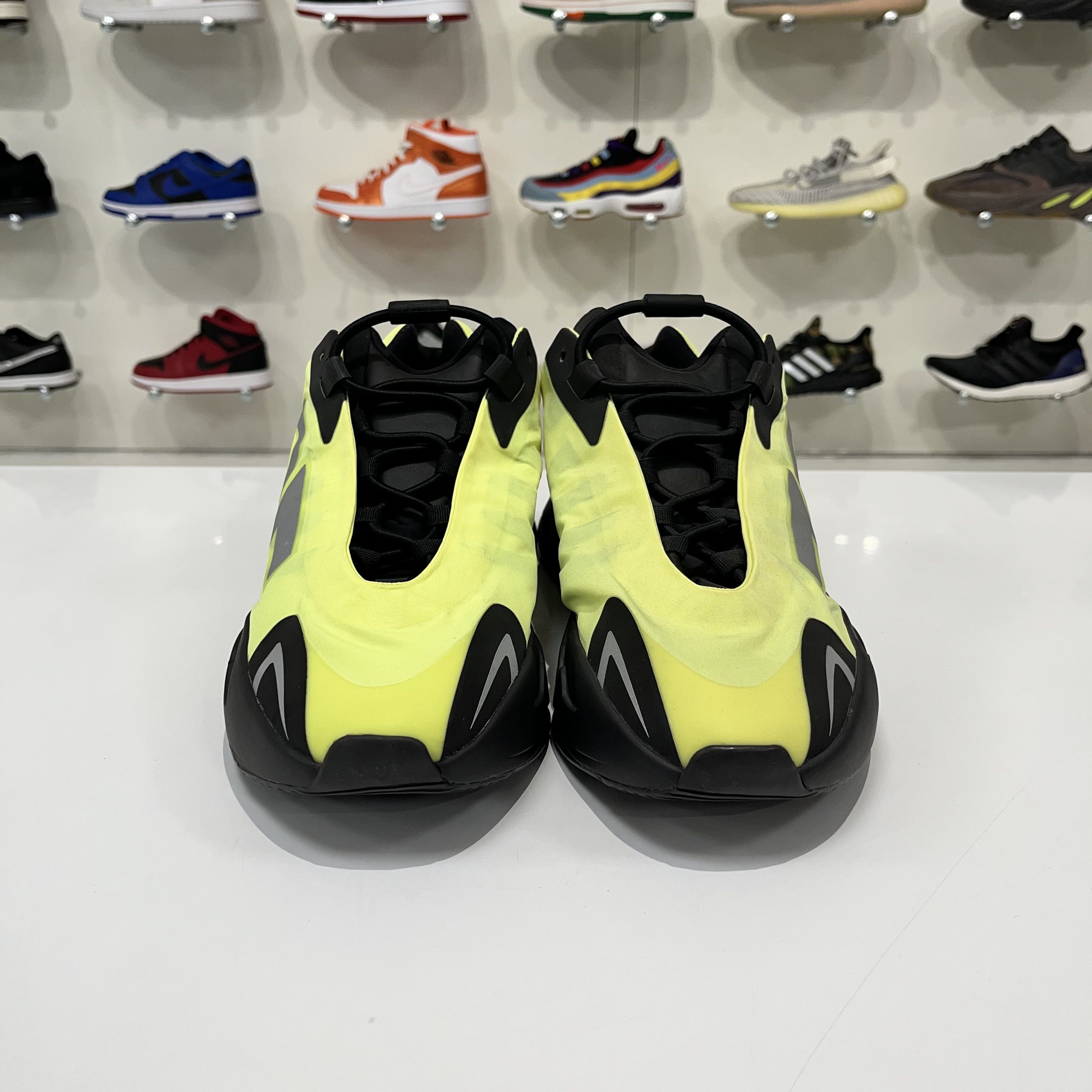 Adidas Adidas Yeezy Boost 700 Mnvn Phosphor Size US 12.5 / EU 45-46 - 9 Thumbnail