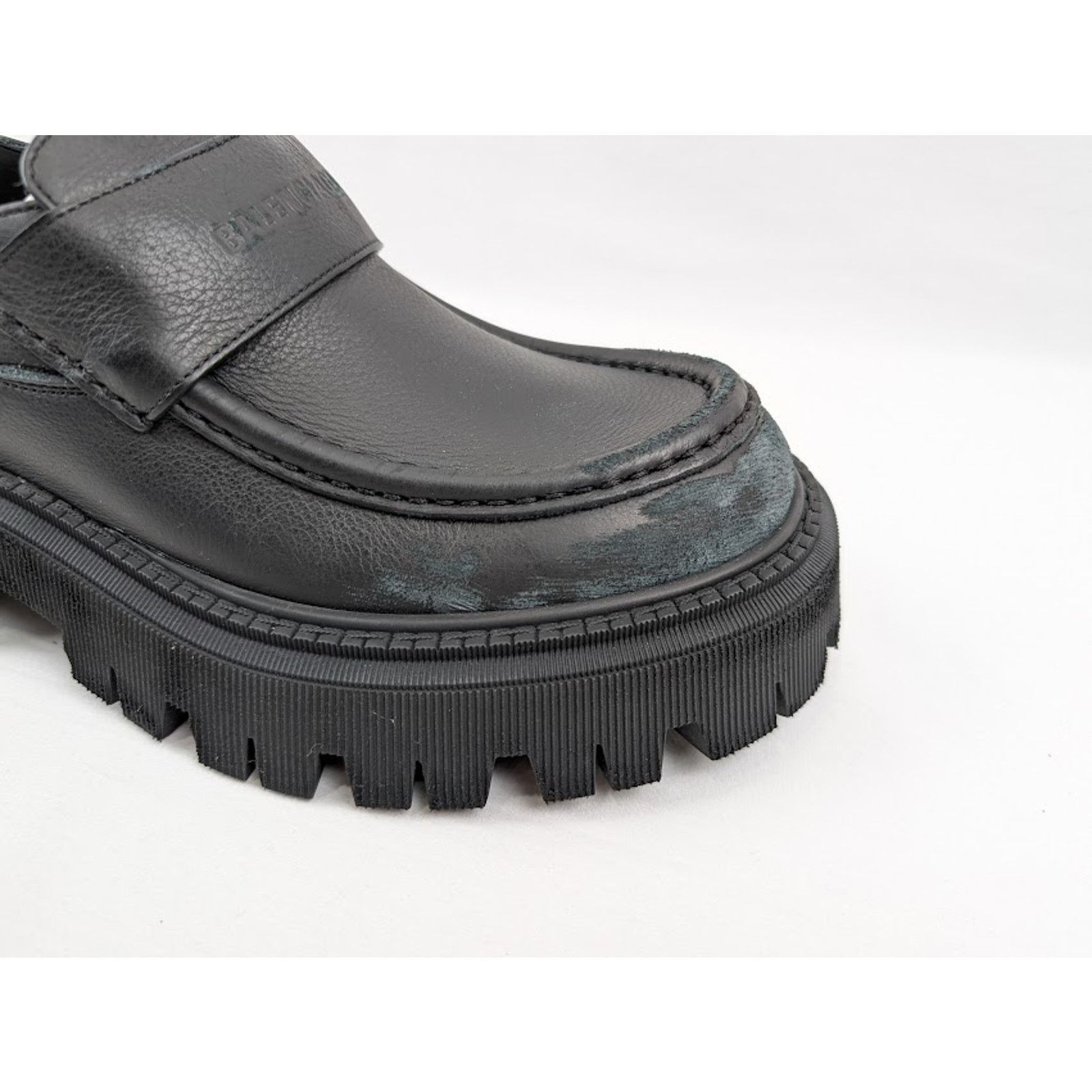 Balenciaga o1rshd1 Tractor Loafers L20 in Black Size US 12 / EU 45 - 3 Thumbnail
