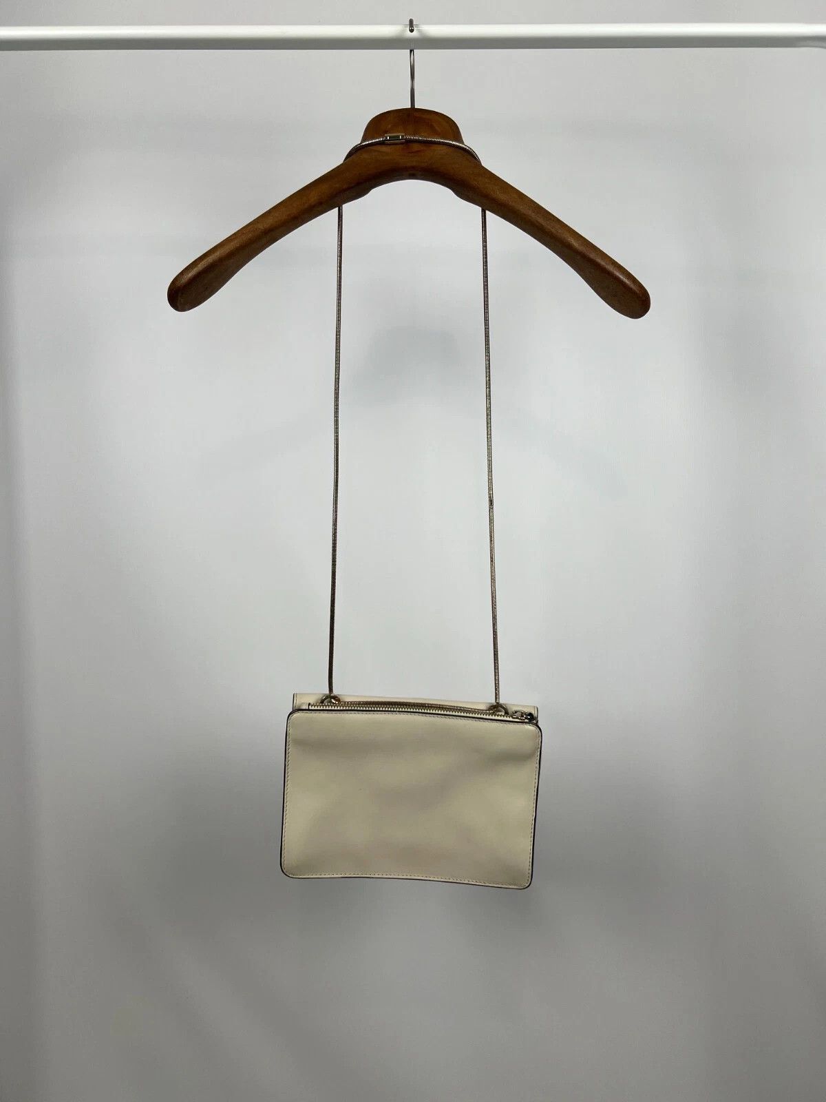 Reiss Reiss Shoulder Bag Clutch Ivory Real Leather Metal Сhain Size ONE SIZE - 9 Thumbnail