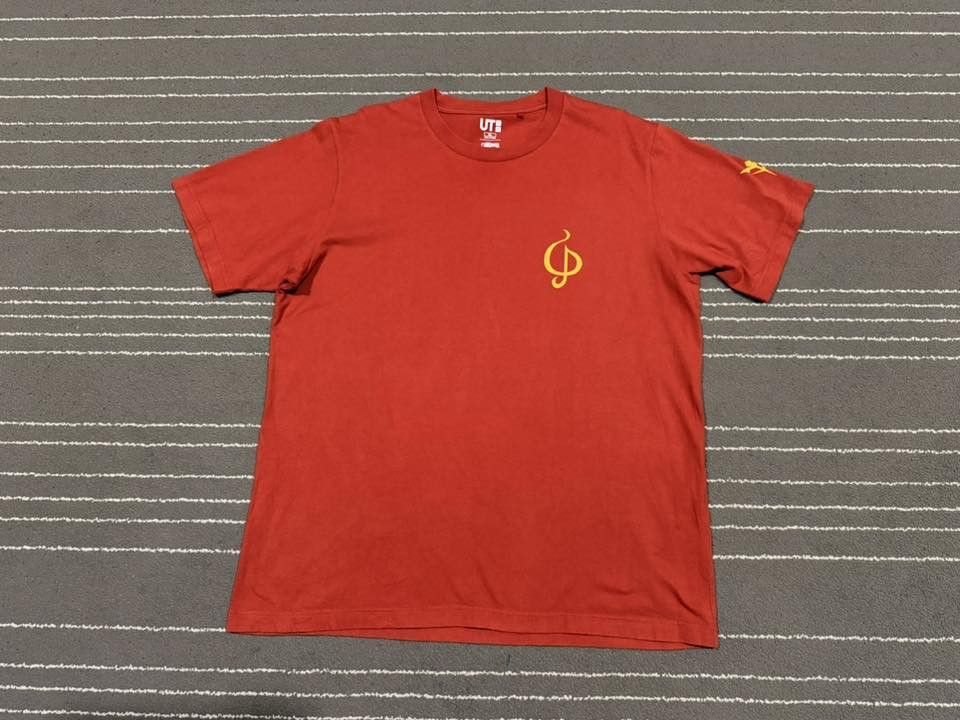 Uniqlo Gundam MSN 04 SAZABI X uniqlo L 2214 Size US L / EU 52-54 / 3 - 7 Thumbnail