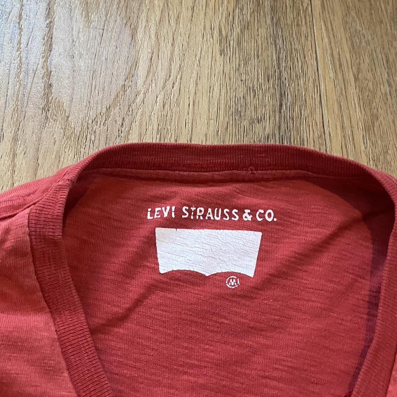 Levi's Red Levi's T-shirt with a relaxed fit Size US M / EU 48-50 / 2 - 4 Thumbnail