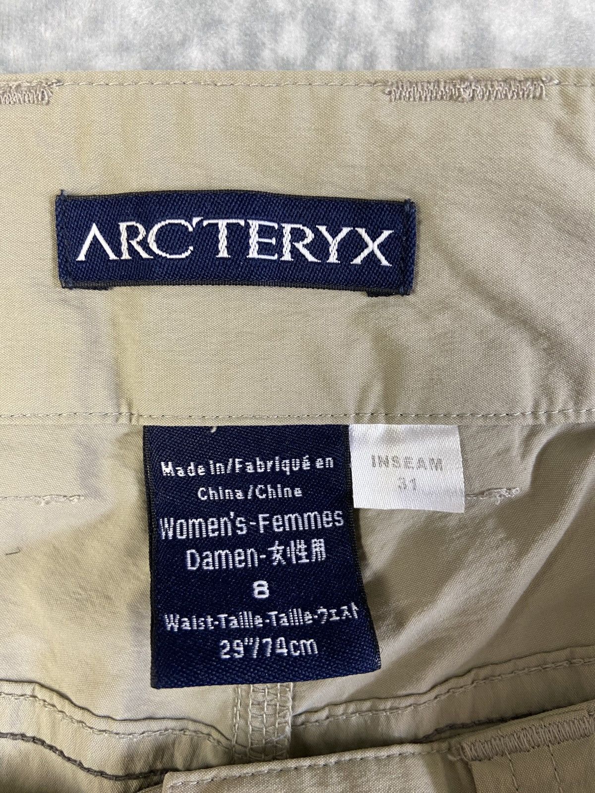Arc'teryx Vintage Arc'teryx Gorpcore Cargo Pants Size 30" / US 8 / IT 44 - 4 Thumbnail