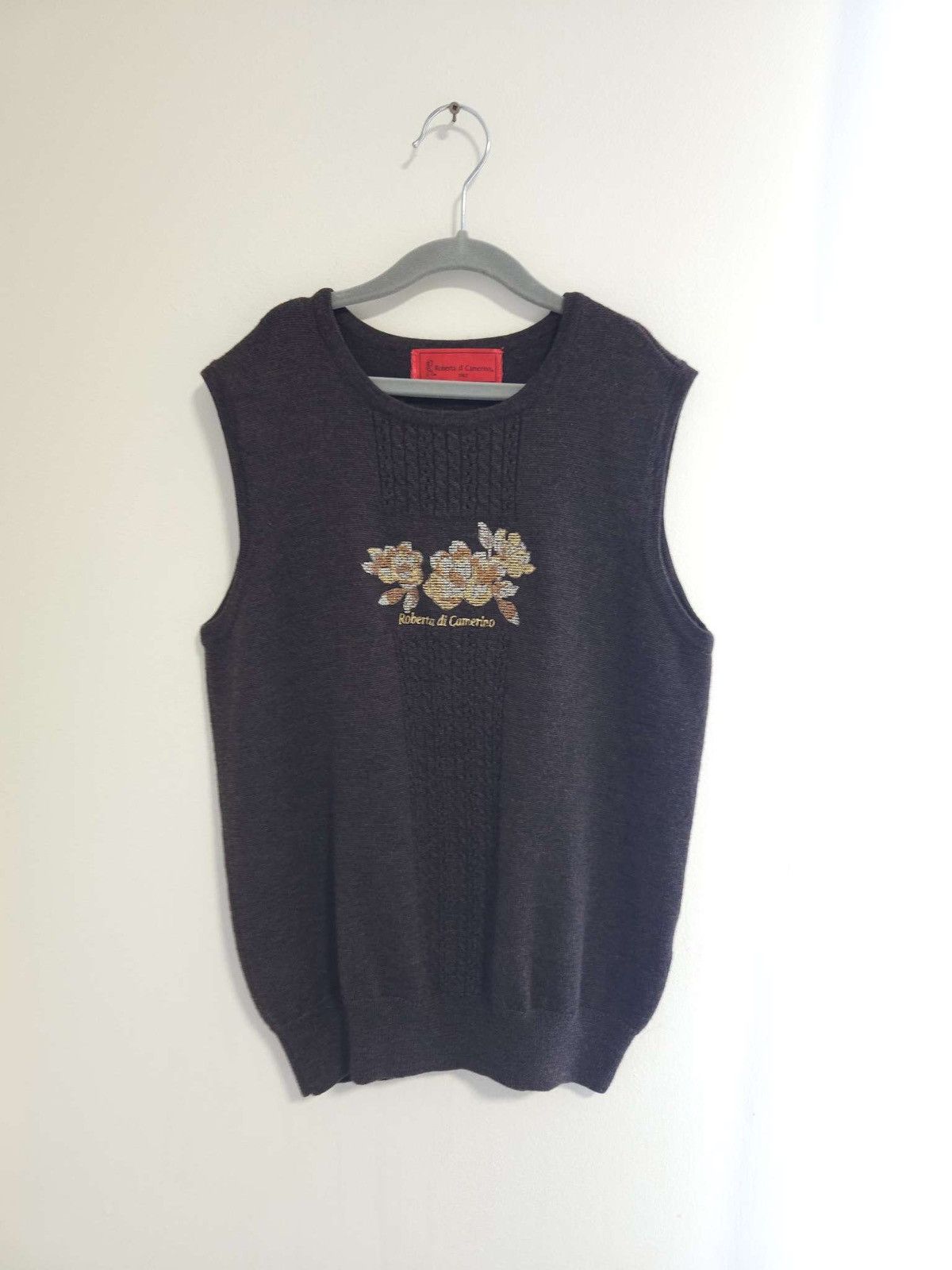 Roberta di Camerino × Vintage Vintage 100%Merino Superwash Wool Embroidery Vest By Roberta Size M / US 6-8 / IT 42-44 - 1 Thumbnail