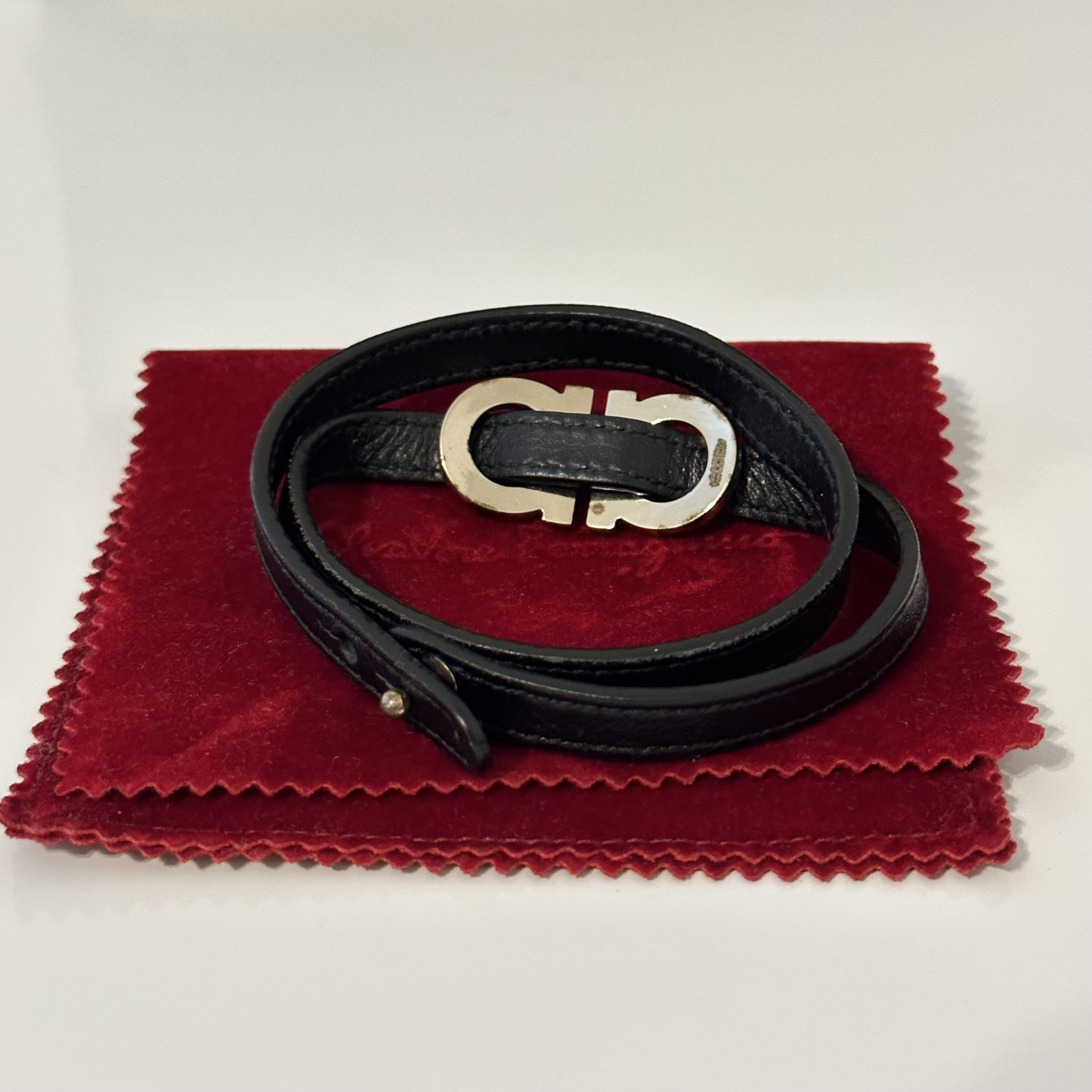 Salvatore Ferragamo Black Leather and Gold Plated Double-Wrap Bracelet Size ONE SIZE - 2 Thumbnail