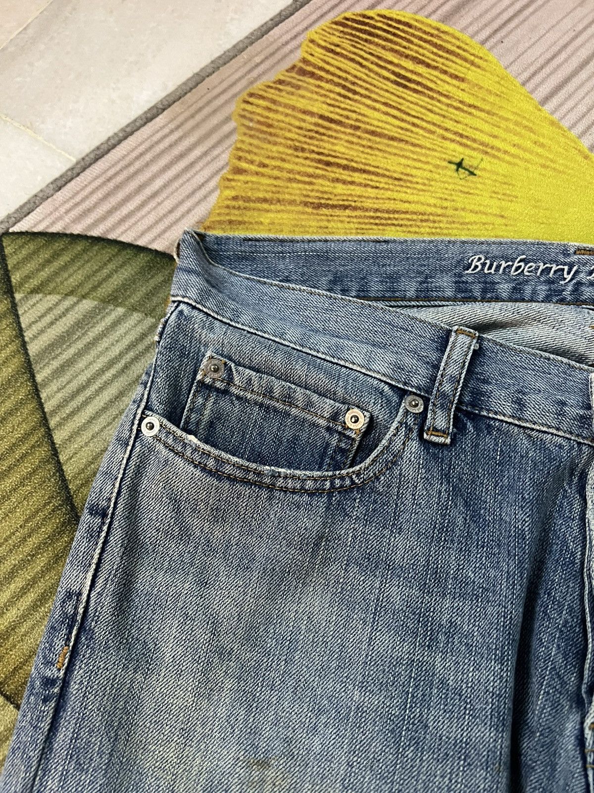 Burberry 💥Flare💥Burberry Black Label Distressed Faded Jean Size US 33 - 9 Thumbnail