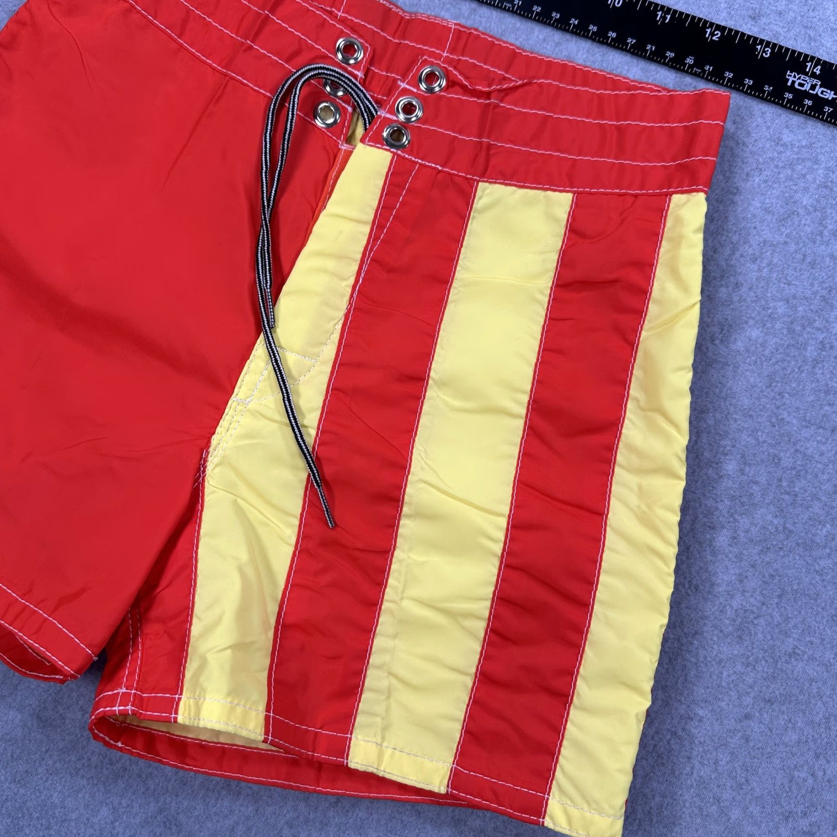 Vintage VINTAGE Birdwell Beach Britches Shorts Mens 27 Red Yellow Boardshorts Surf Size US 27 - 2 Thumbnail