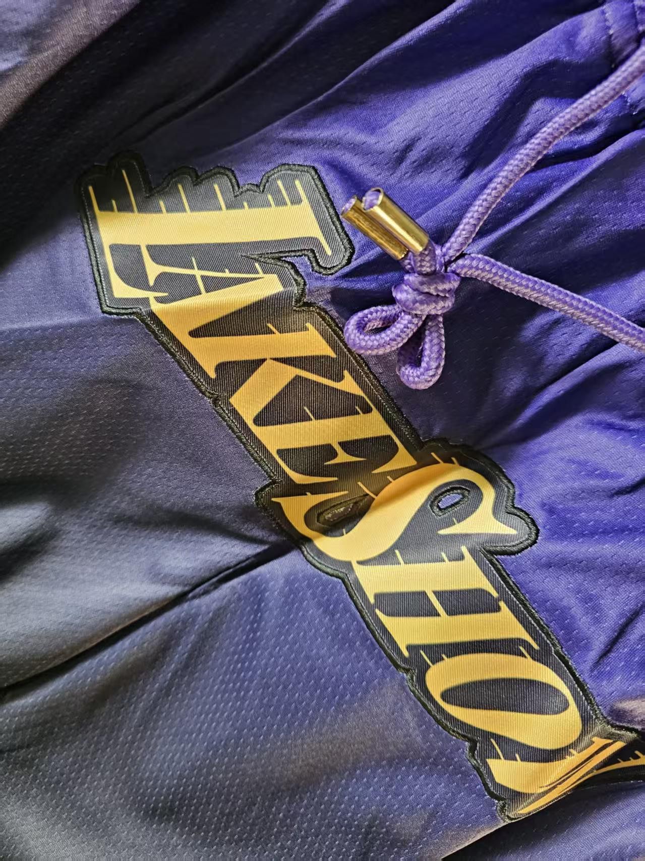NBA Los Angeles Lakers Short Small Size Size US 32 / EU 48 - 2 Thumbnail
