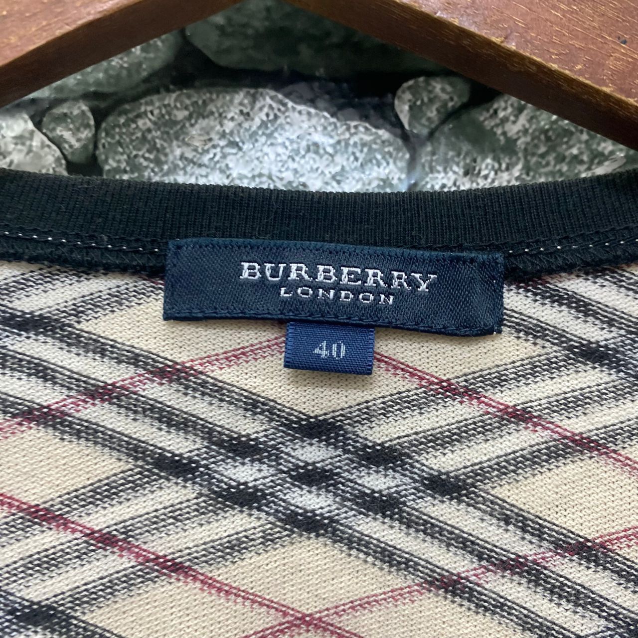 Burberry Vintage Burberry London Tshirt Size M / US 6-8 / IT 42-44 - 9 Thumbnail