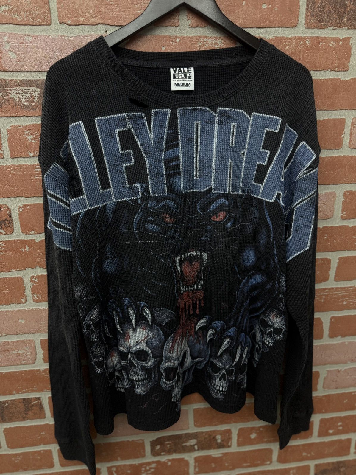 Vale Valley Cat Long Sleeve Shirt Size M (NEW) Size US M / EU 48-50 / 2 - 4 Thumbnail