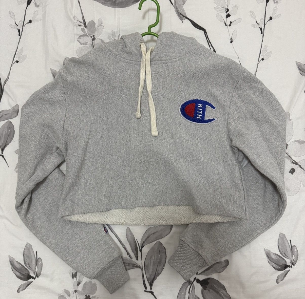 トップス KITH Champion Cropped Hoodie Champion × Kith KITH x Champion Women's Nia Cropped Hoodie