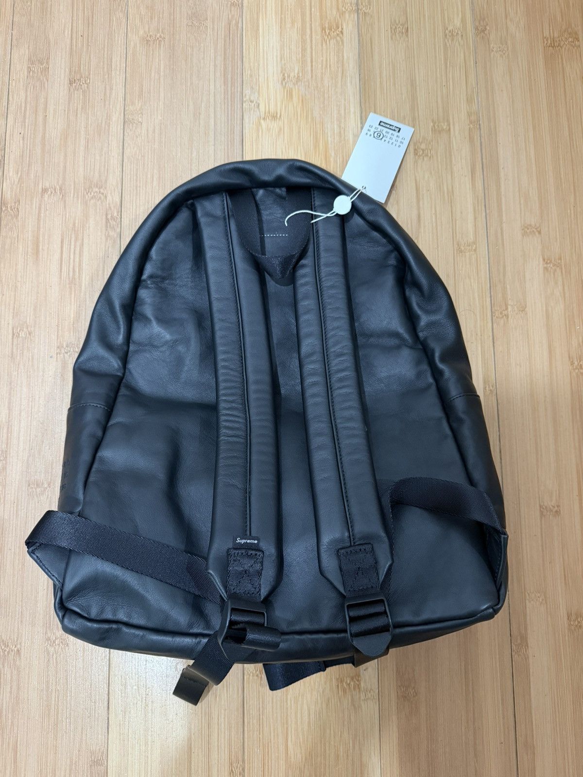 Maison Margiela × Supreme Supreme MM6 Eagle Leather Backpack Size 40 - 4 Thumbnail