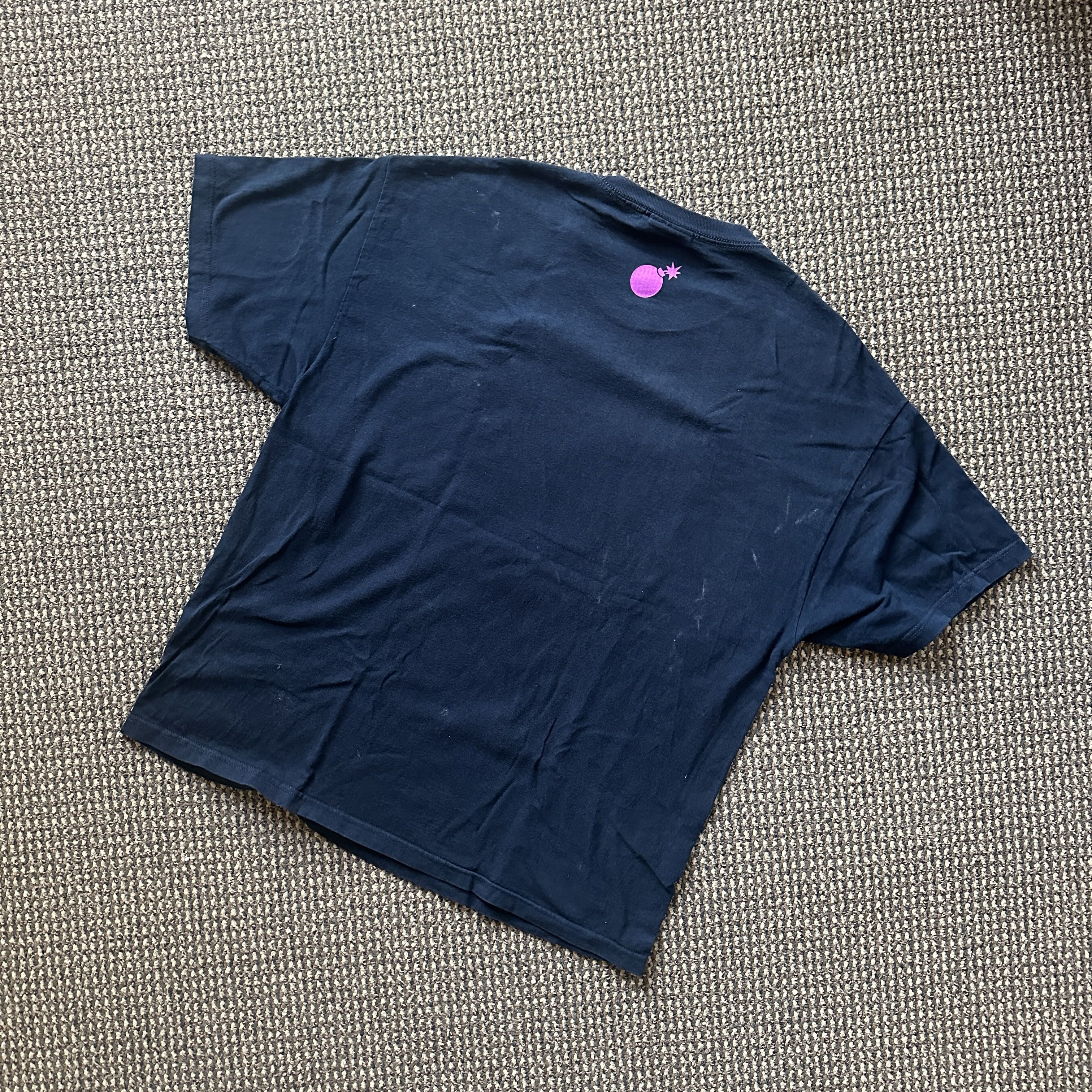 The Hundreds The Hundreds Dark Blue Graphic Tee XXL Size US XXL / EU 58 / 5 - 2 Thumbnail