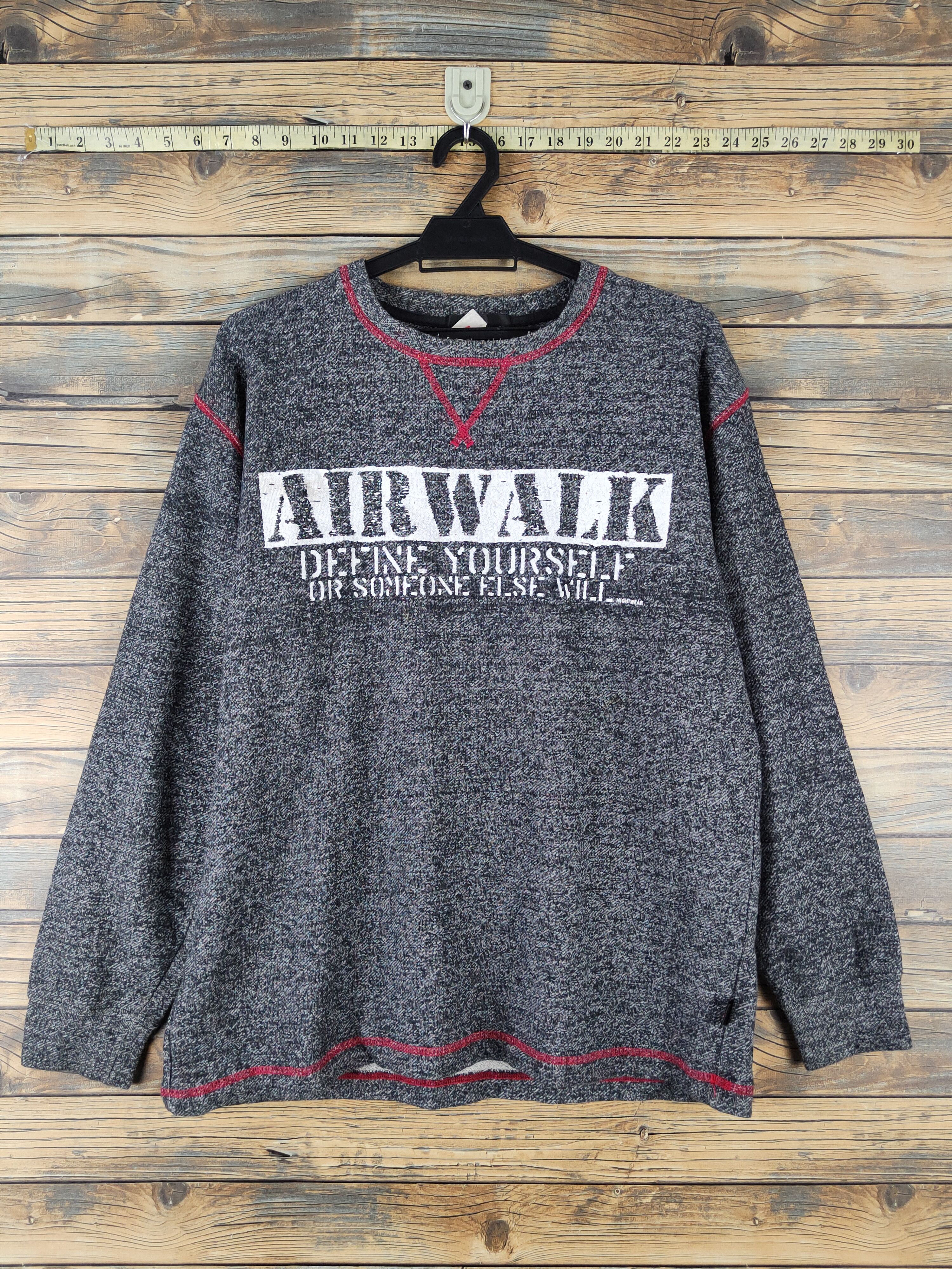 Airwalk × Vintage DL Airwalk Black Knitwear Sweatshirts #437 Size US L / EU 52-54 / 3 - 1 Thumbnail