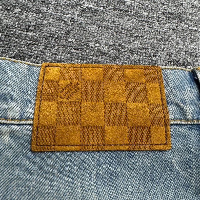 Louis Vuitton Louis Vuitton WaterWashed Distressed Jeans-2506 Size US 29 - 3 Thumbnail