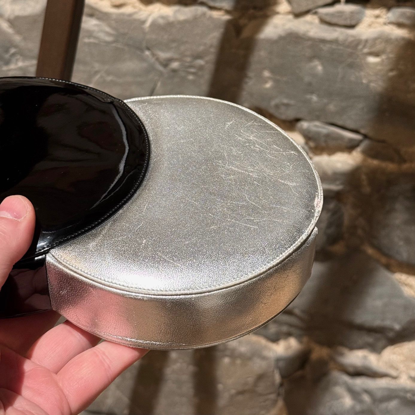 Chanel Chanel Patent Metallic Double Circle Minaudière Clutch Size ONE SIZE - 15 Thumbnail
