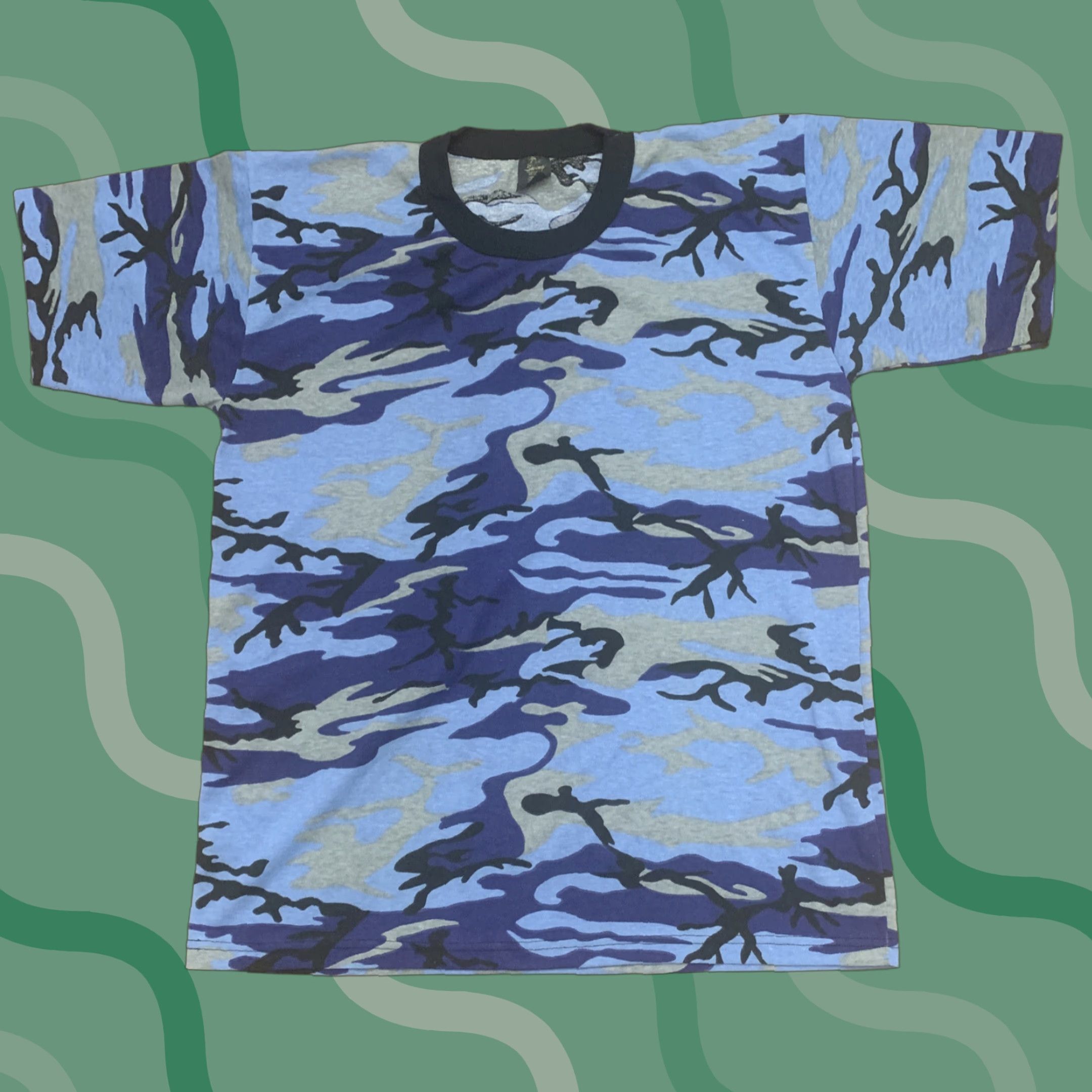 Vintage VINTAGE Tee Swing 90s Blue Tiger Camo T-Shirt Adult XL Military RARE Mens Size US XL / EU 56 / 4 - 1 Thumbnail