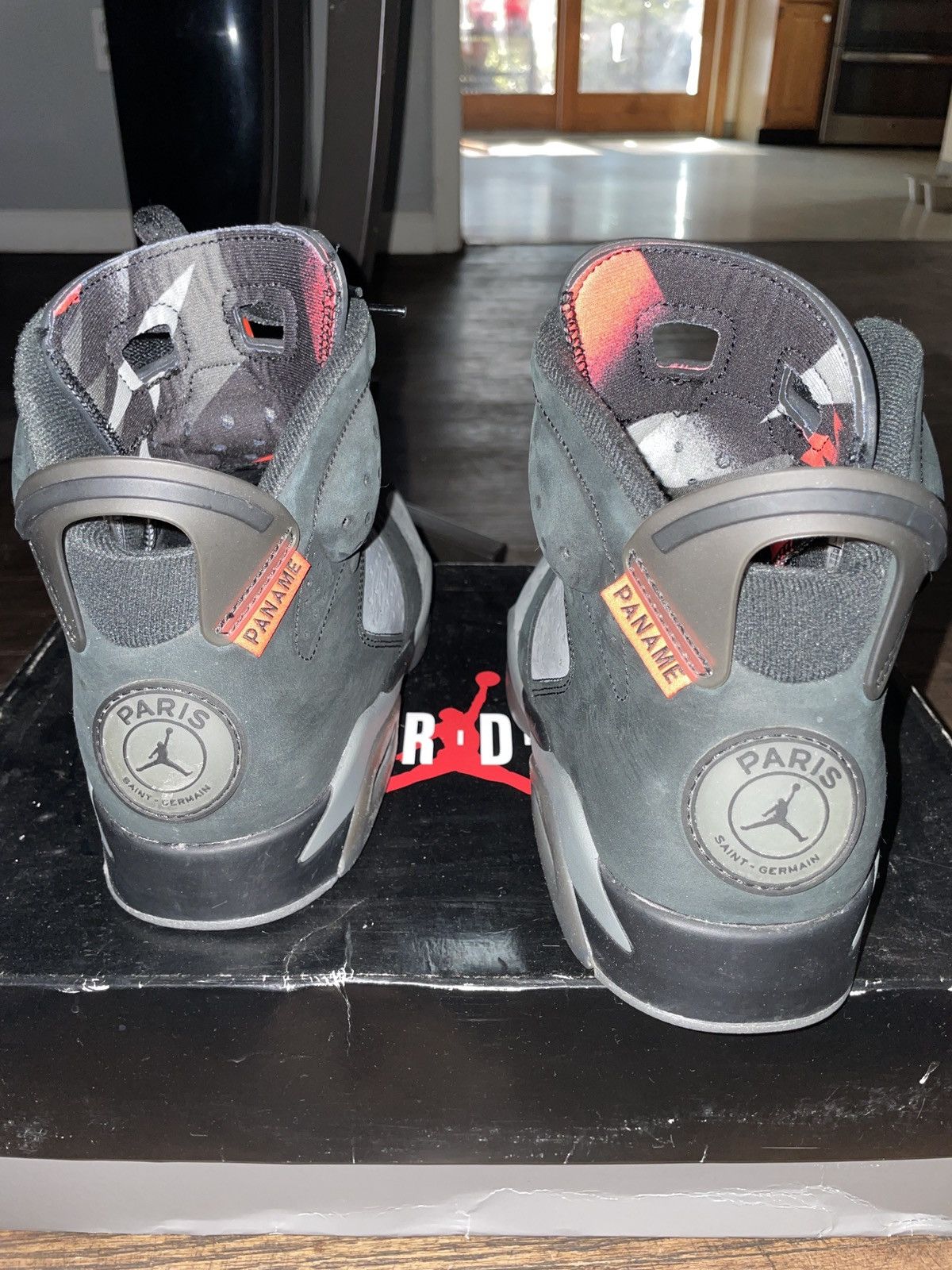Jordan Brand × Nike Air jordan retro 6 "PSG" Size US 9 / EU 42 - 8 Thumbnail