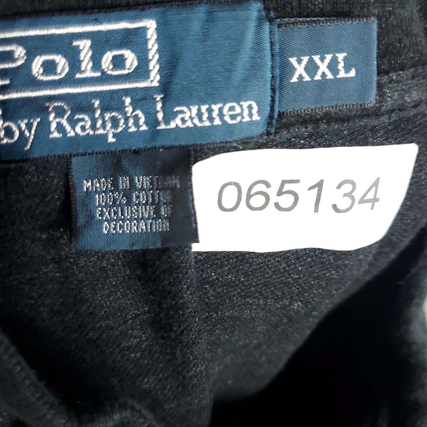 Ralph Lauren **Ralph Lauren Men's Dark Gray Collared Polo Shirt Size 2XL** User: **Ralph Lauren Men's Dark Gray Collared Polo Shirt Size 2XL** Size US XXL / EU 58 / 5 - 7 Thumbnail