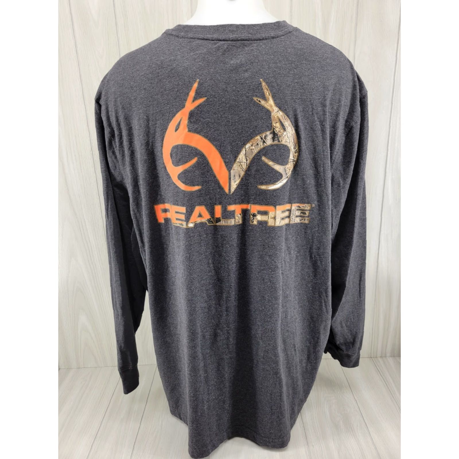 Vintage VINTAGE Ocean + Coast Realtree T-Shirt Mens XLT Long Sleeve Hunting Outdoor Size US XL / EU 56 / 4 - 2 Thumbnail