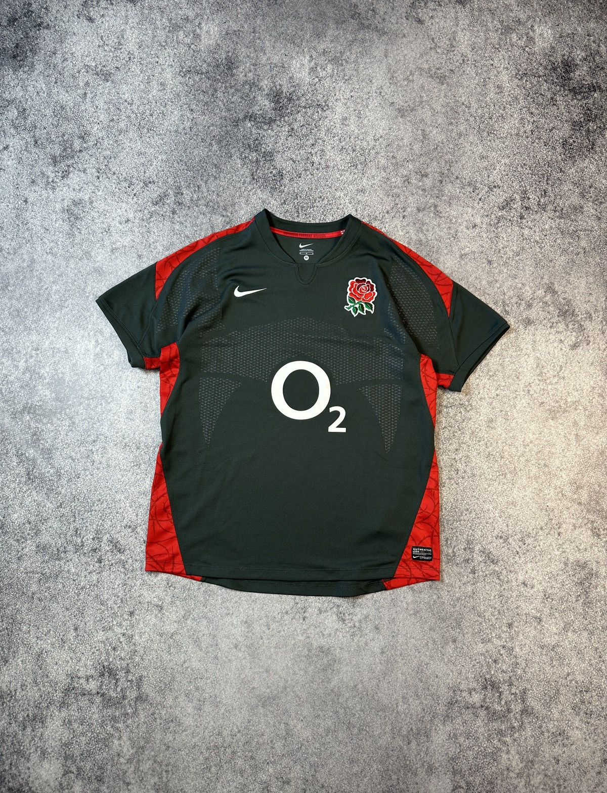 Nike × Vintage vintage Nike England O2 Rugby Streetwear rare Jersey VTg M Size US M / EU 48-50 / 2 - 1 Thumbnail