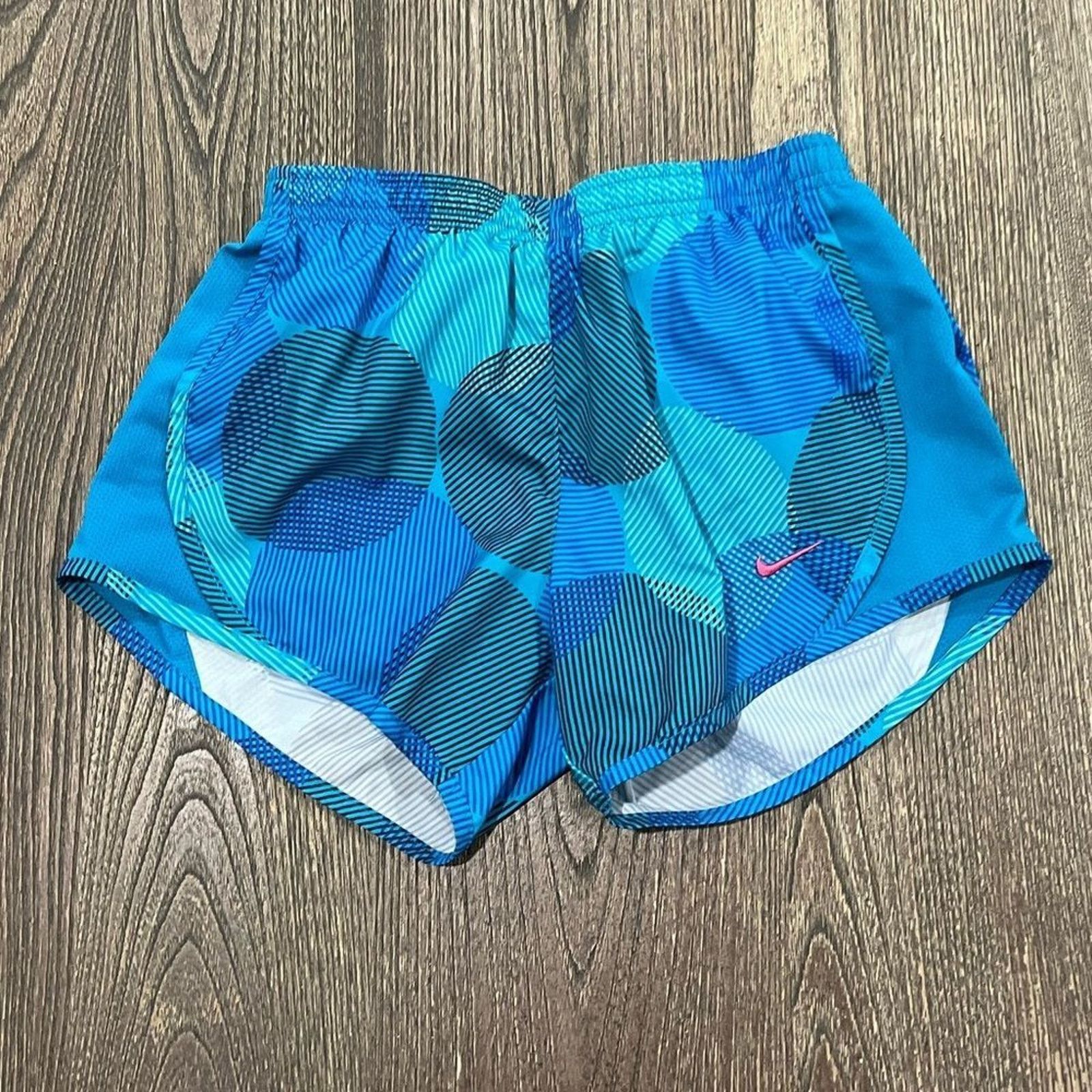 Nike Nike Dri-Fit Running Shorts Circle Striped Print Elastic M Size 30" / US 8 / IT 44 - 1 Thumbnail
