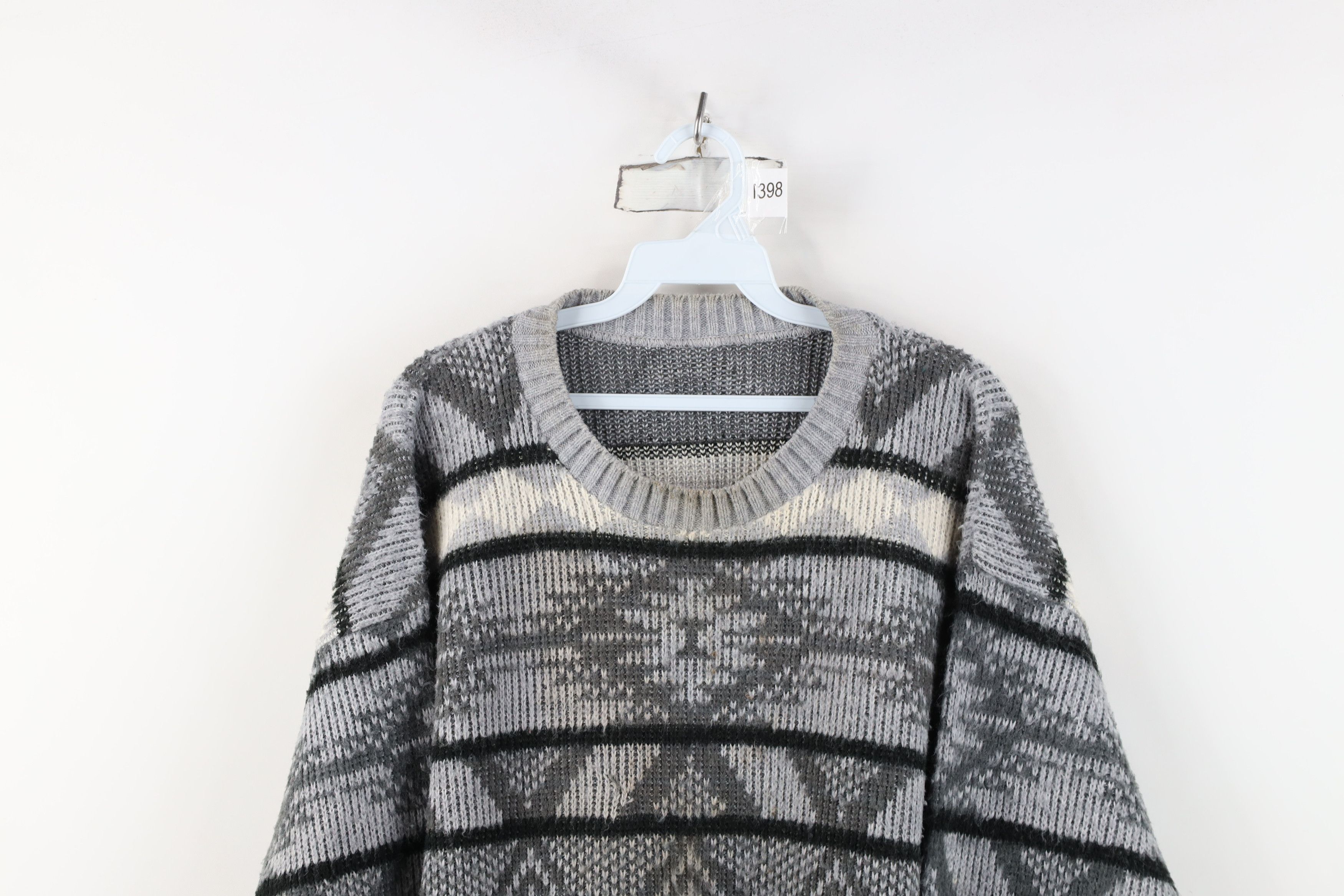 Vintage Vintage 90s Streetwear Fair Isle Knit Crewneck Sweater Size US L / EU 52-54 / 3 - 2 Thumbnail