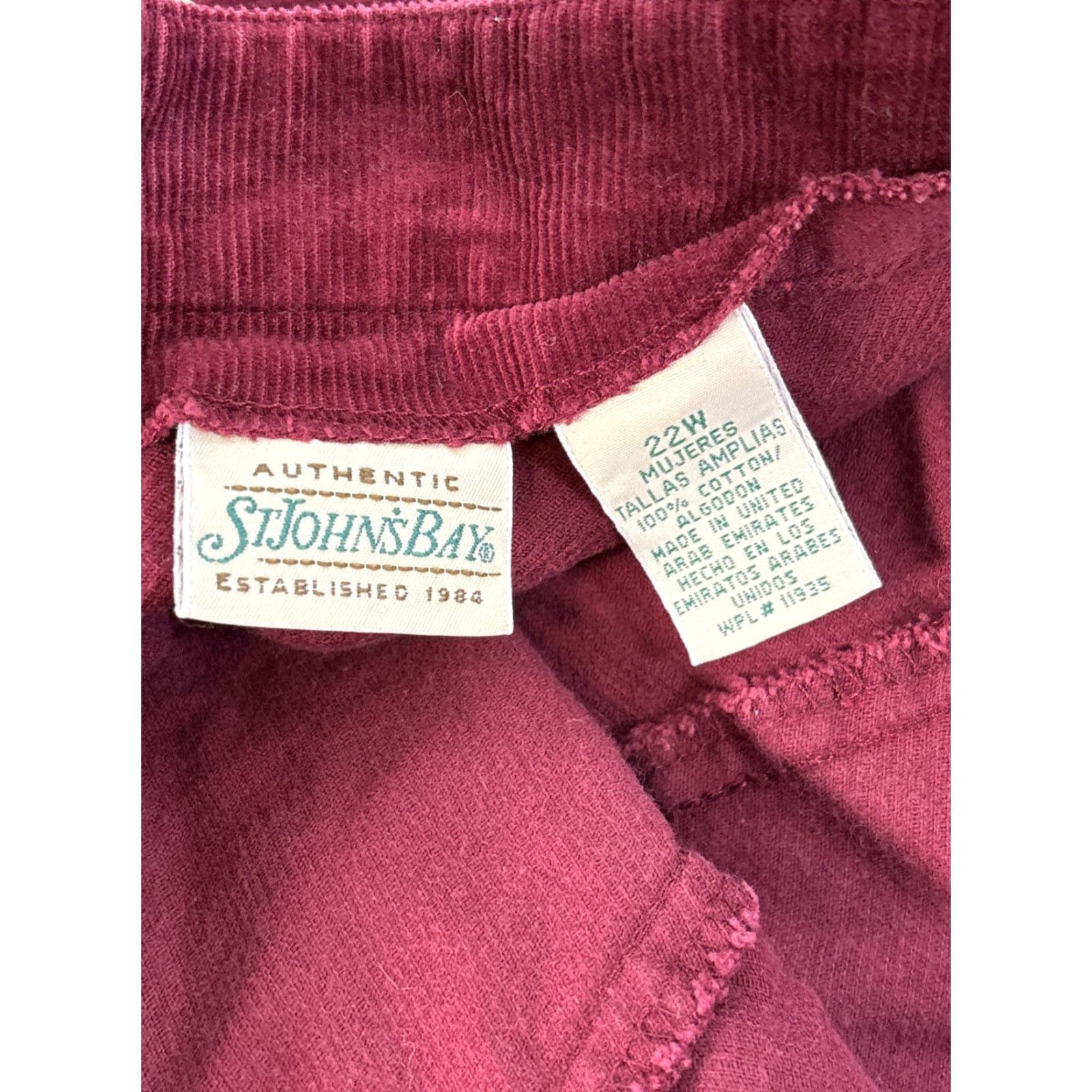 Vintage VINTAGE St. John's Bay Corduroy Skirt Womens 22W Maroon Red Fall Knee Length Flare Preppy Size 40" / US 18 - 4 Thumbnail