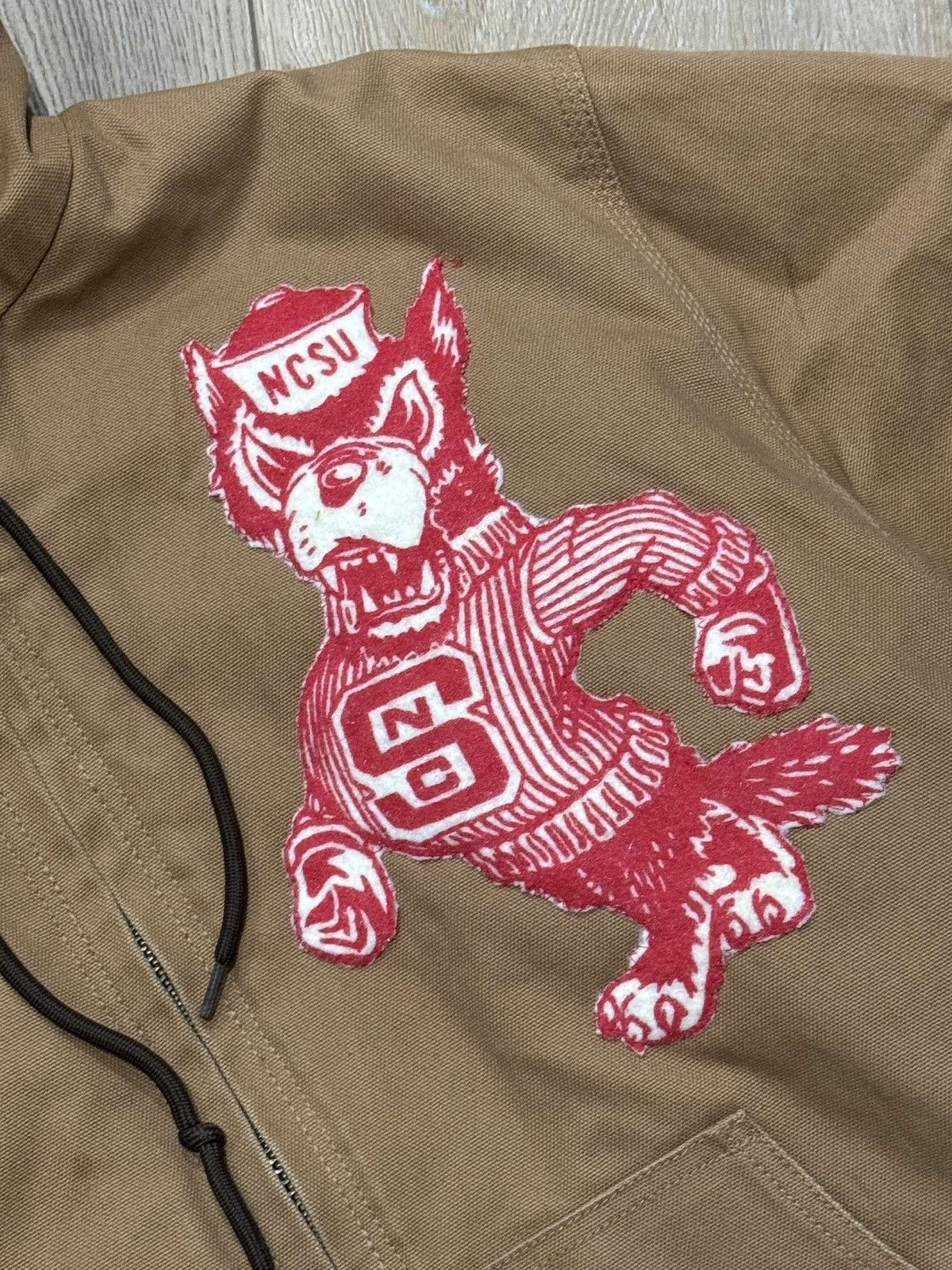 Carhartt × Vintage very rare vintage carhartt work jacket w custom embroidery Size US M / EU 48-50 / 2 - 4 Thumbnail