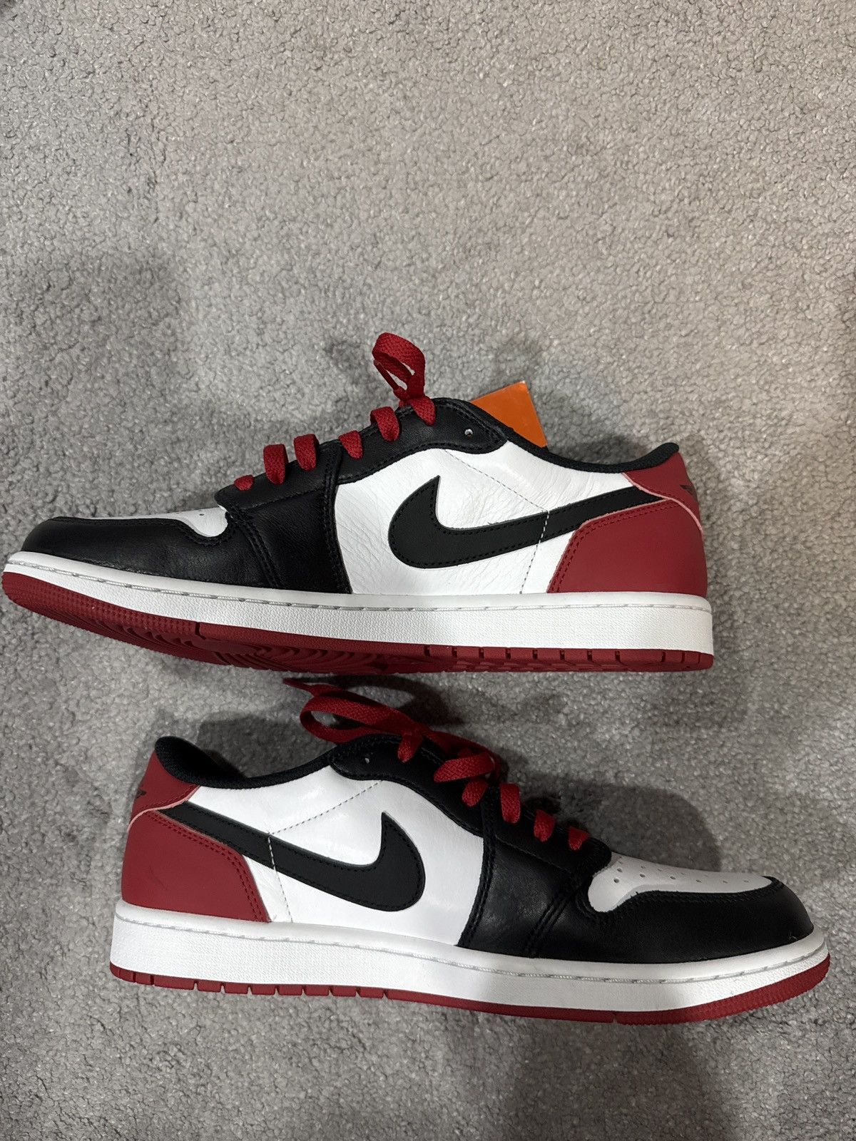 Jordan Brand × Nike Air Jordan 1 Retro Low OG Size US 11 / EU 44 - 2 Thumbnail