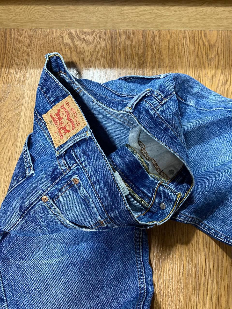 Levi's Vintage Levis 524 Flared Bootcut Jeans Size US 32 / EU 48 - 18 Thumbnail