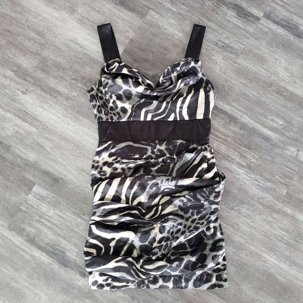 Designer Black White Animal Mystic Dressy Mini Size S / US 4 / IT 40 - 1 Thumbnail