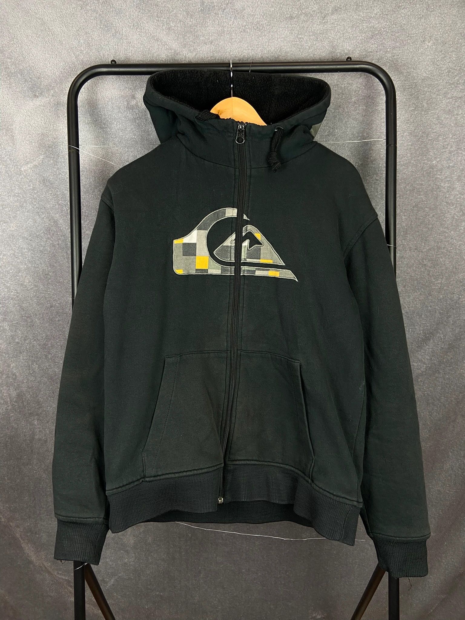 Quiksilver Zip Hoodie Quiksilver black camo logo vintage skatewear L Size US L / EU 52-54 / 3 - 1 Thumbnail