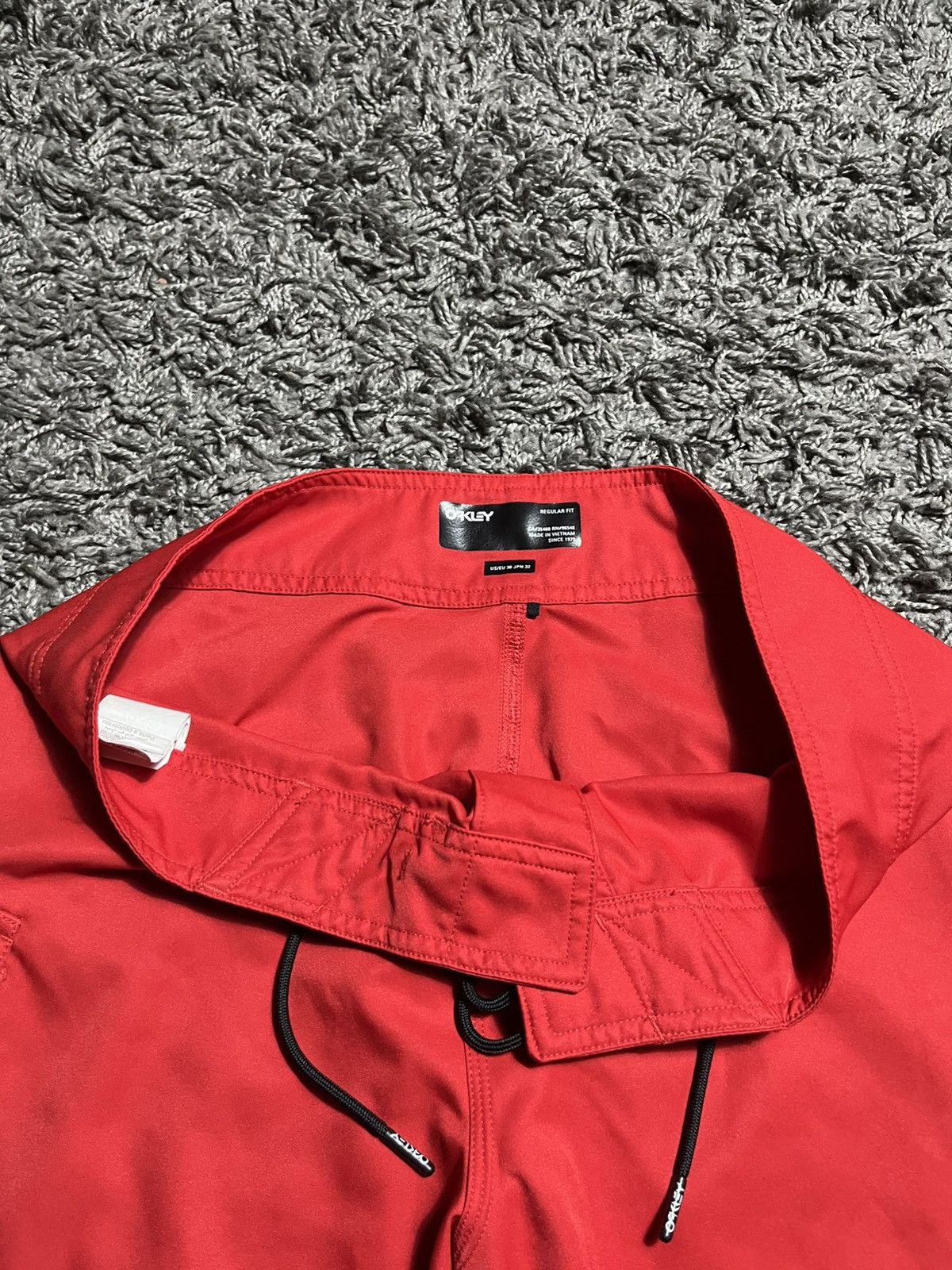 Oakley OAKLEY SWIMMING SURFING SHORTS Size US 30 / EU 46 - 4 Thumbnail