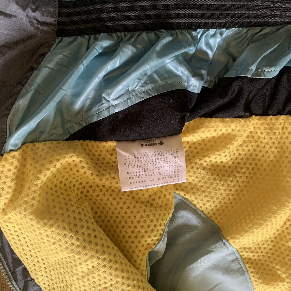 Descente Descente X A-seven waterproof Jacket Size US L / EU 52-54 / 3 - 10 Thumbnail