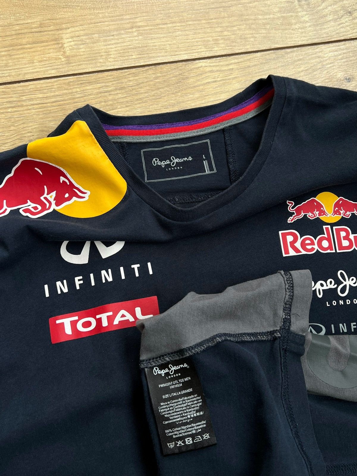 Formula 1 Vintage Red Bull Racing T-Shirt Formula One Pepe Jeans Size US L / EU 52-54 / 3 - 4 Thumbnail