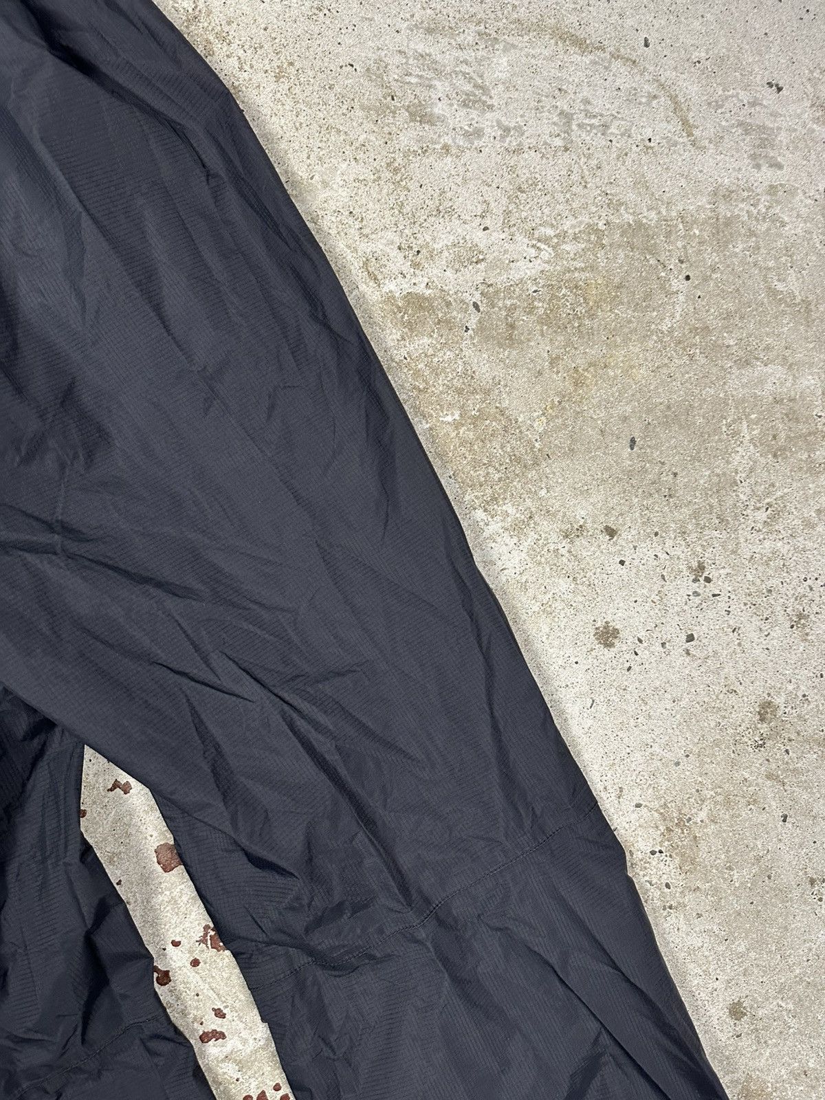 The North Face The North Face HyVent 2.5L Black Membrane Pants Outdoor Size US 31 - 17 Thumbnail
