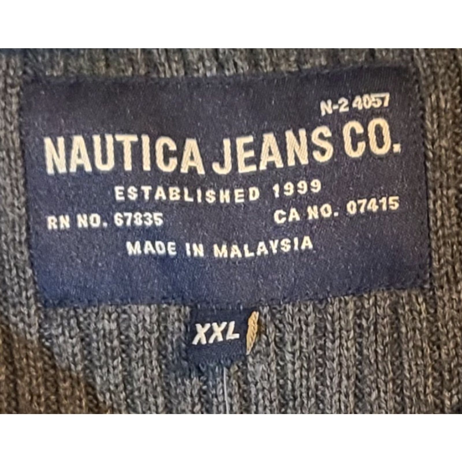 Nautica VINTAGE Nautica Jeans Co Mens PullOver Sweater 2XL Gray Half Zip Ribbed Knit 100% Cotton Logo 90s Mens Pullover Size US XXL / EU 58 / 5 - 3 Thumbnail